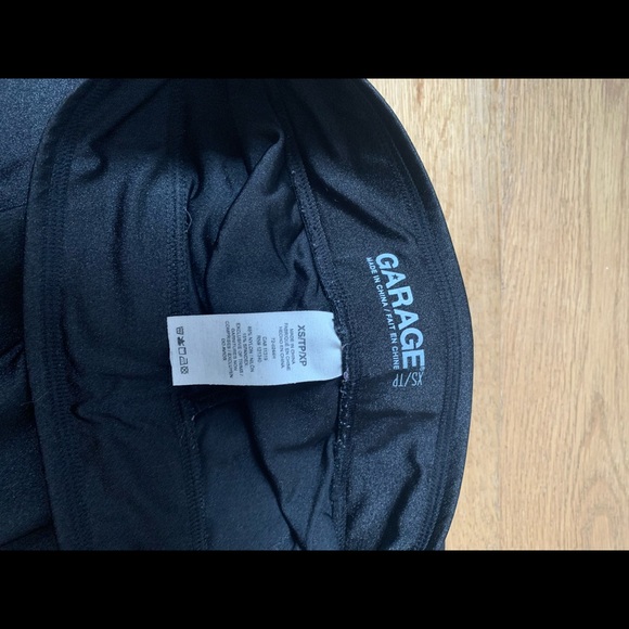 Garage Leggings - Picture 2 of 2